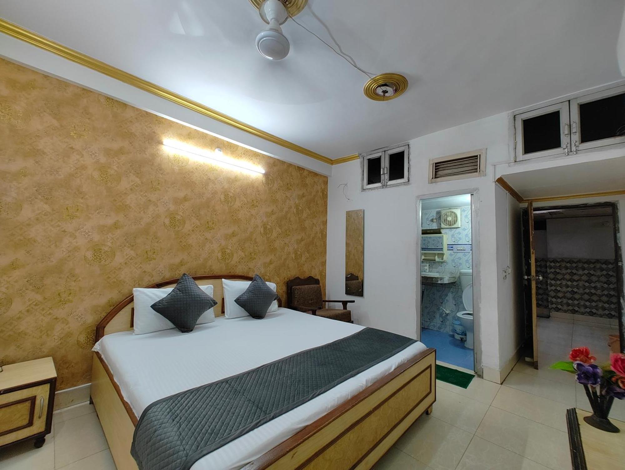 Hotel Swarajya Palace Agra  Exterior photo